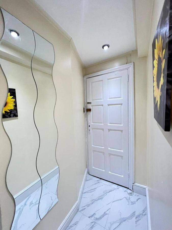 Comfy 2 Bedroom Flat Edgware Road * Londres