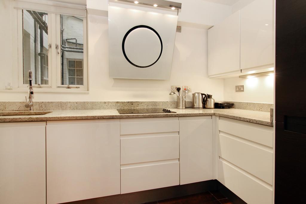 Lifestyle - Knightsbridge *