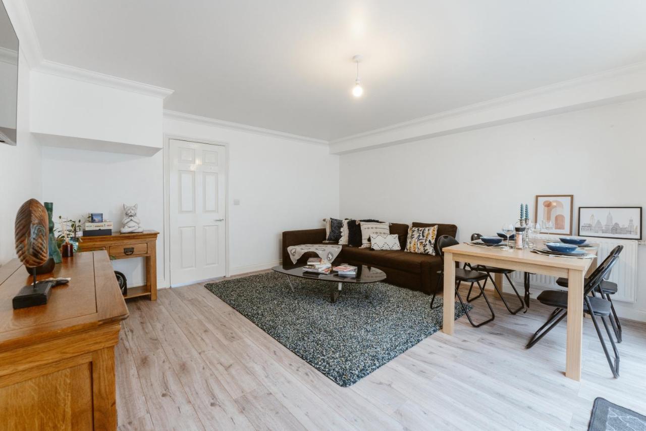 Hipster 5 Double Beds , 2 Big Bedrooms In Hackney * Londres