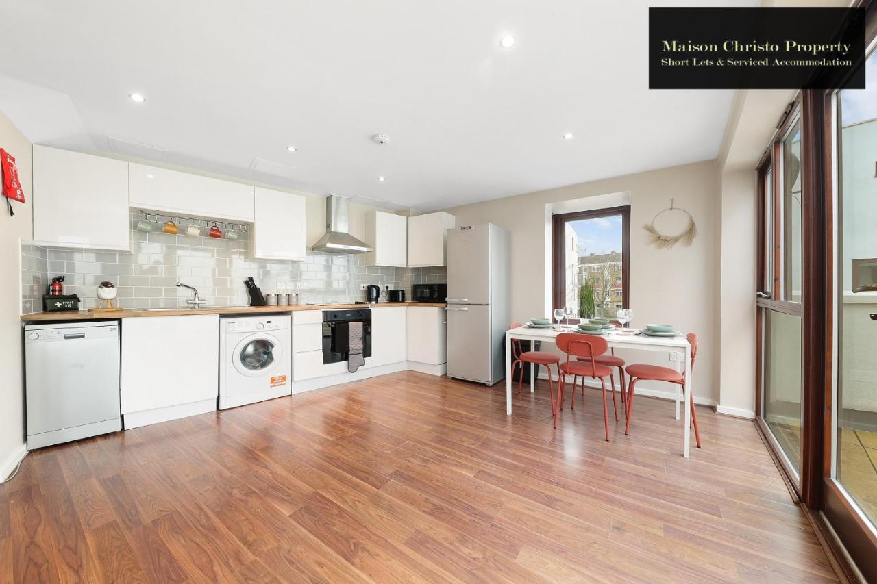 Apartment Eden 2bedroom Sleeps 6 In With Wifi & Leisure By Maison Christo Short Lets & Serviced