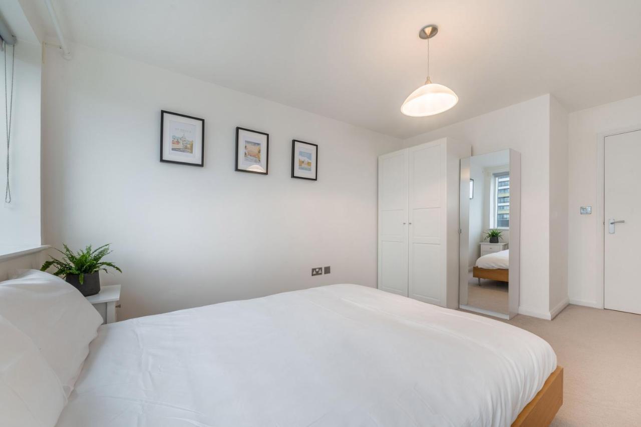 Apartamento Kensington Luxury Retreat: Spacious 2-bedroom With Prime Location Londres