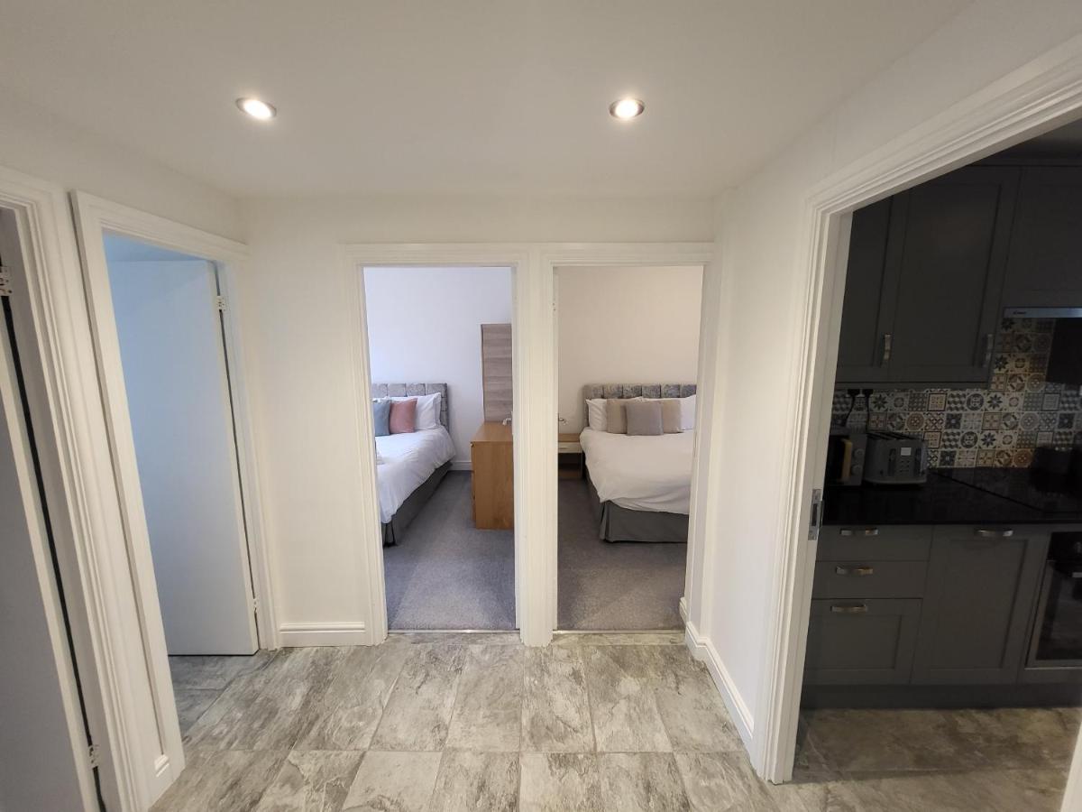 Spacious 3 Bed In Great Location!! Apartamento