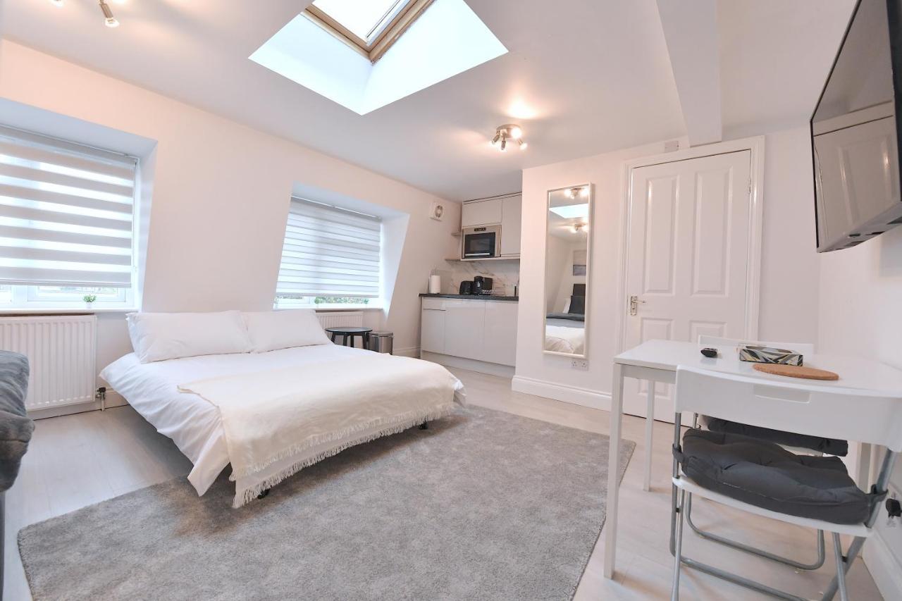 Very Close To Line Underground Shepherds Bush And Westfield Newly Refurbished Apartamento