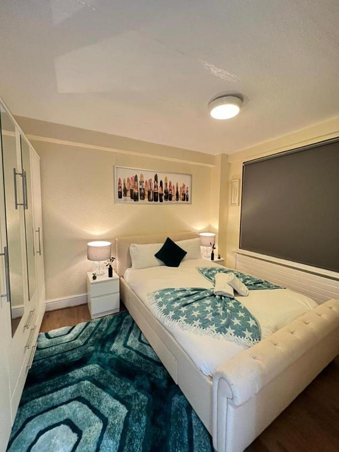 Comfy 2 Bedroom Flat Edgware Road Apartamento *