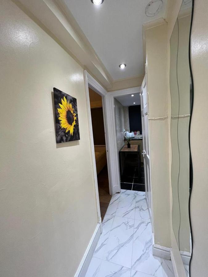 Apartamento Comfy 2 Bedroom Flat Edgware Road *