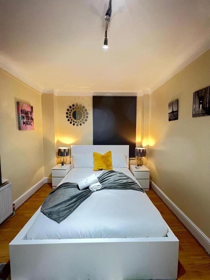 Comfy 2 Bedroom Flat Edgware Road * Londres