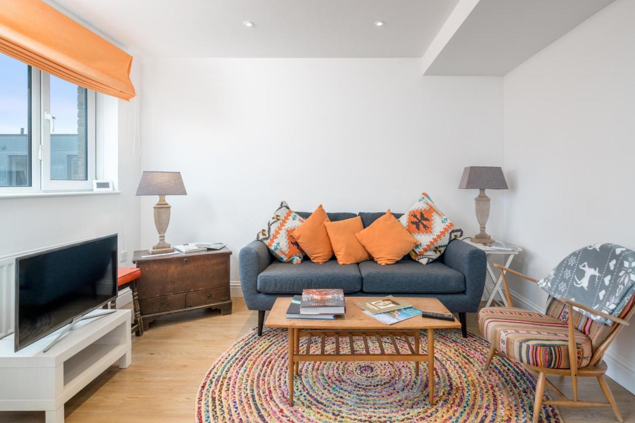 Stylish Flat Between Bridge & Tower Bridge *