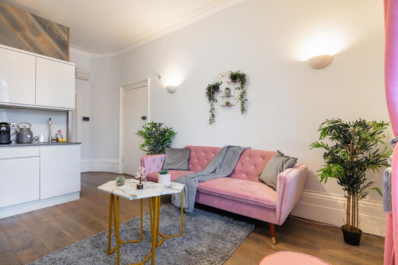 Cosy Flat In * Londres