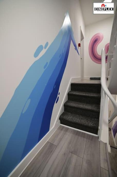Cheerful 1bed Studio Flat With Netflix And Wi-fi By Cineplex Short Lets & Serviced * Londres