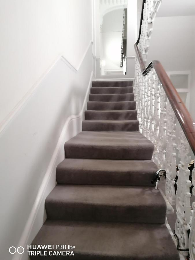 Apartment Westbourne Terrace *