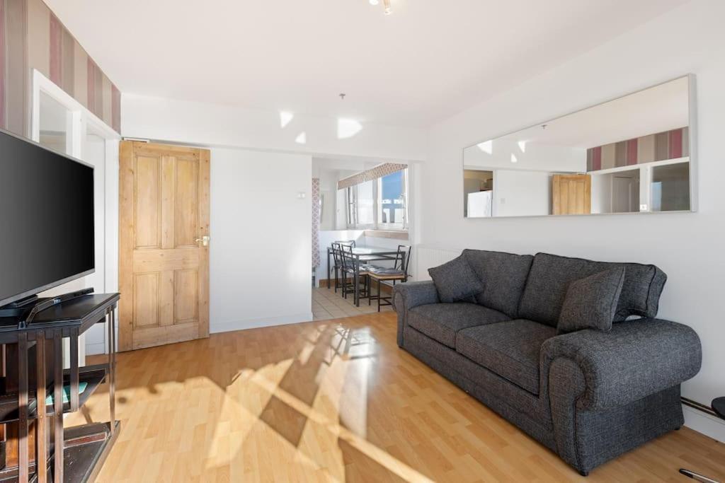Apartamento Beautiful Richmond Park Views & *