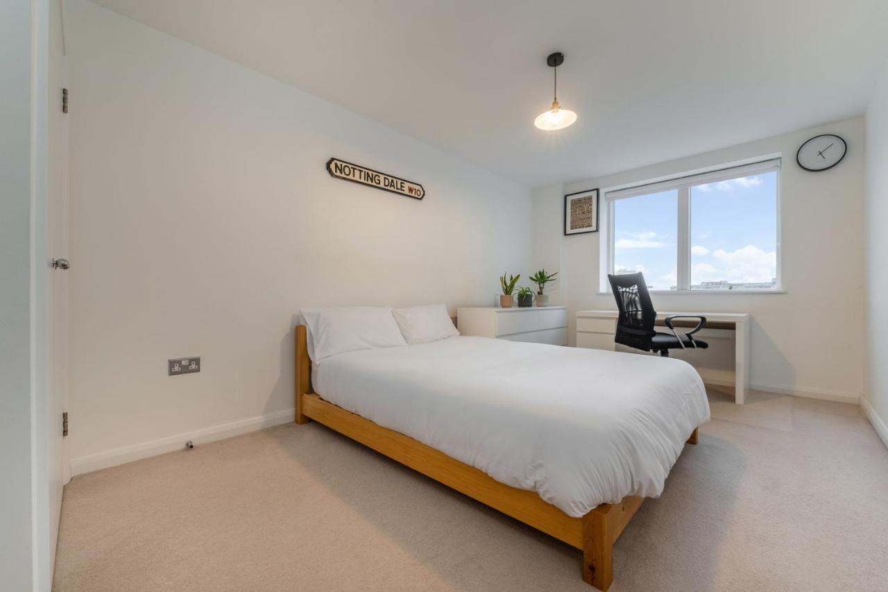 Kensington Luxury Retreat: Spacious 2-bedroom With Prime Location Apartamento