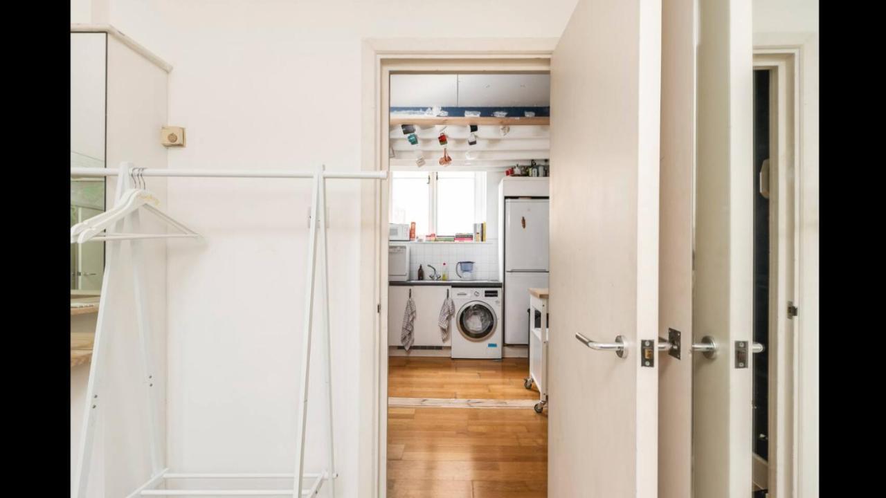 Apartment Unique Character Filled, East Flat *