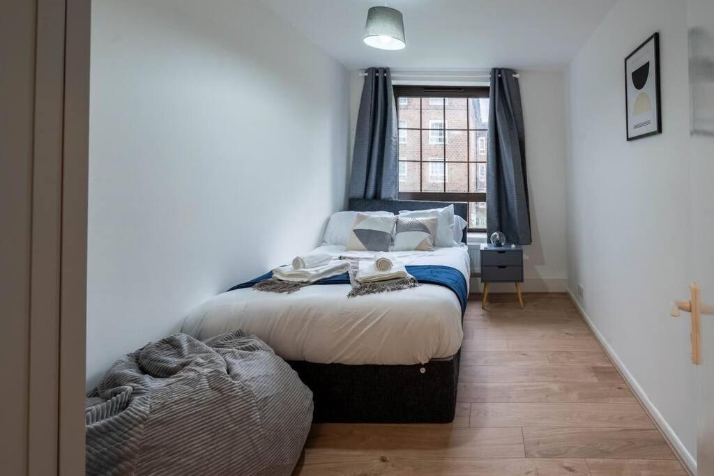 Fabulous In The Heart Of Shoreditch Apartment