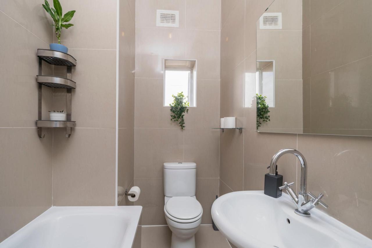 Kensington Nest Serviced Town House