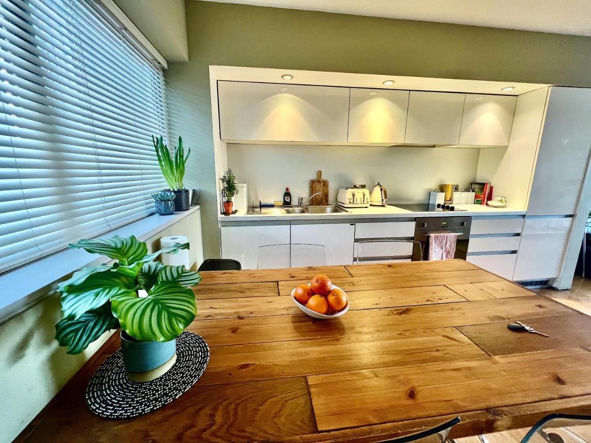 Zen Life With Urban Views - E8 Chic *
