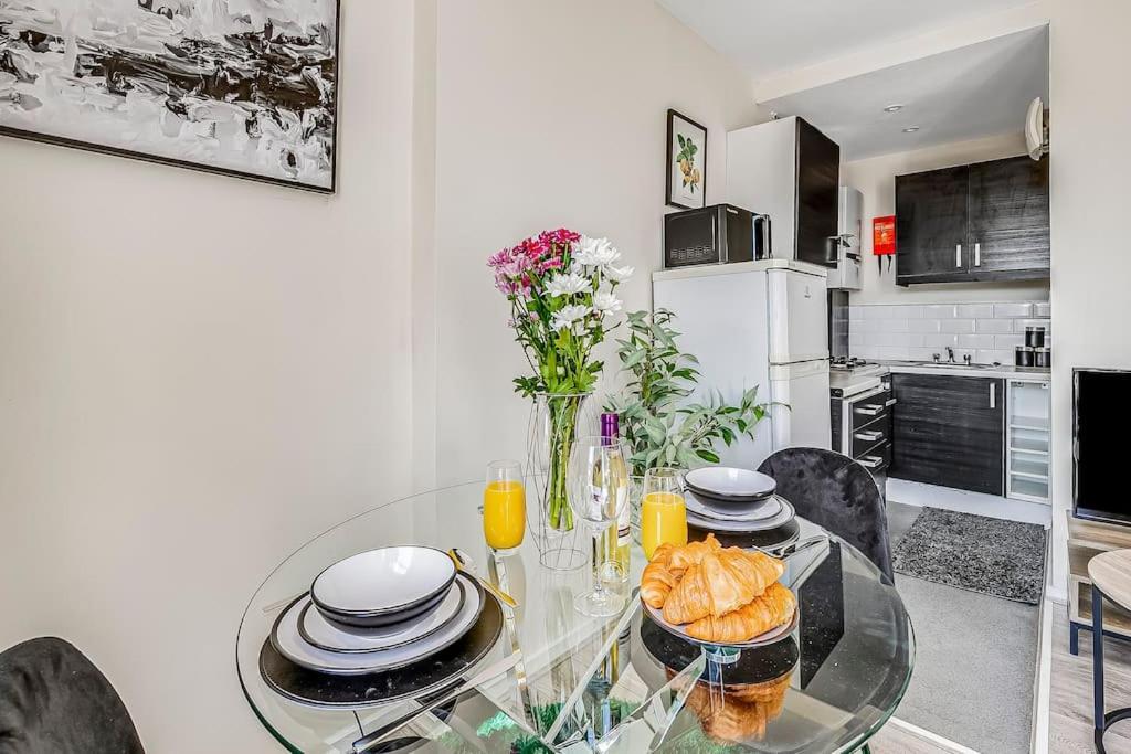 Apartamento For Explorers - 3 Min Walk To Station *