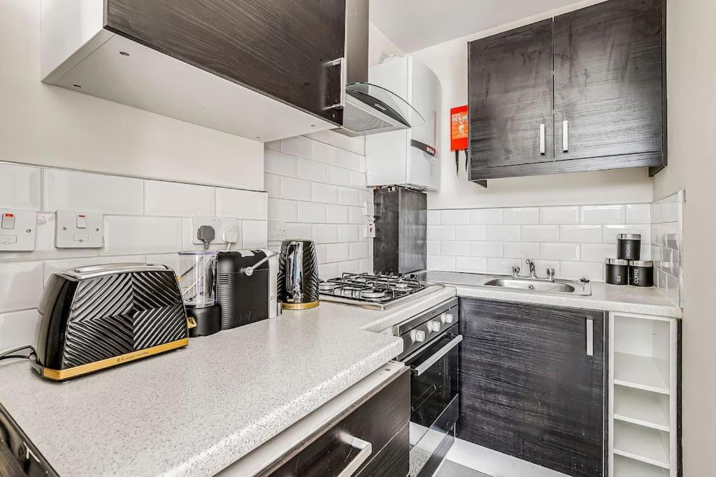 Apartamento For Explorers - 3 Min Walk To Station *