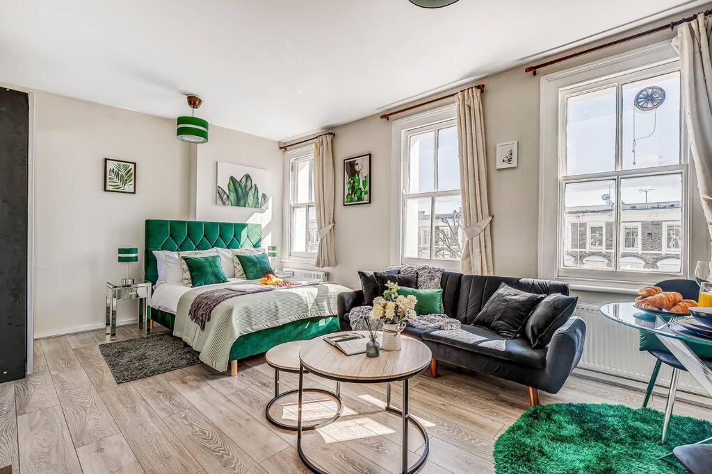 Apartamento For Explorers - 3 Min Walk To Station Londres