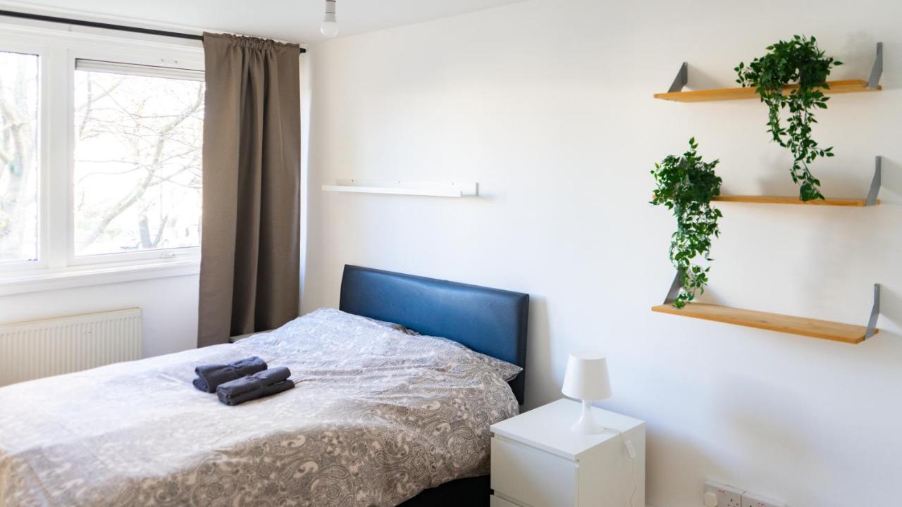 Apartamento Large Modern 3 Bedrooms House With Patio/terrace