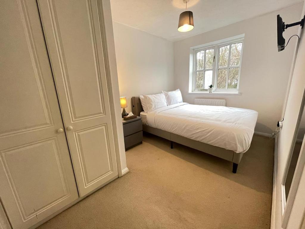 Lovely Double In Greenwich Habitación en casa particular