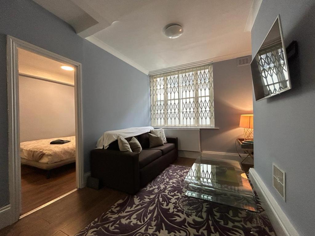 Bayswater Terraced 1 Bed New Ot Apartment *