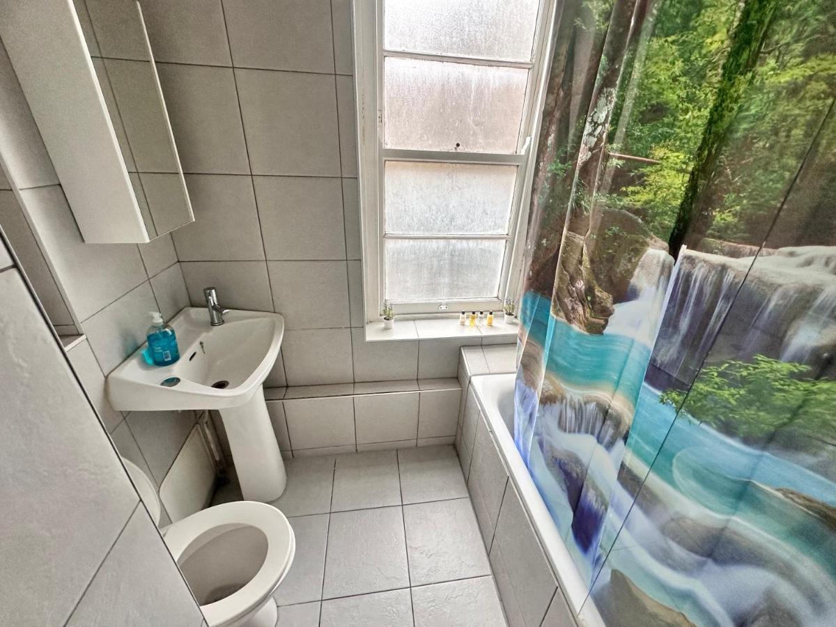 Lovely Compact Budget Flat In Central Londres