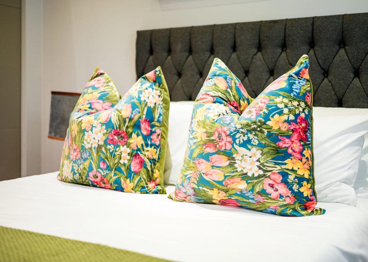 Modernized South Kensington Apartamento