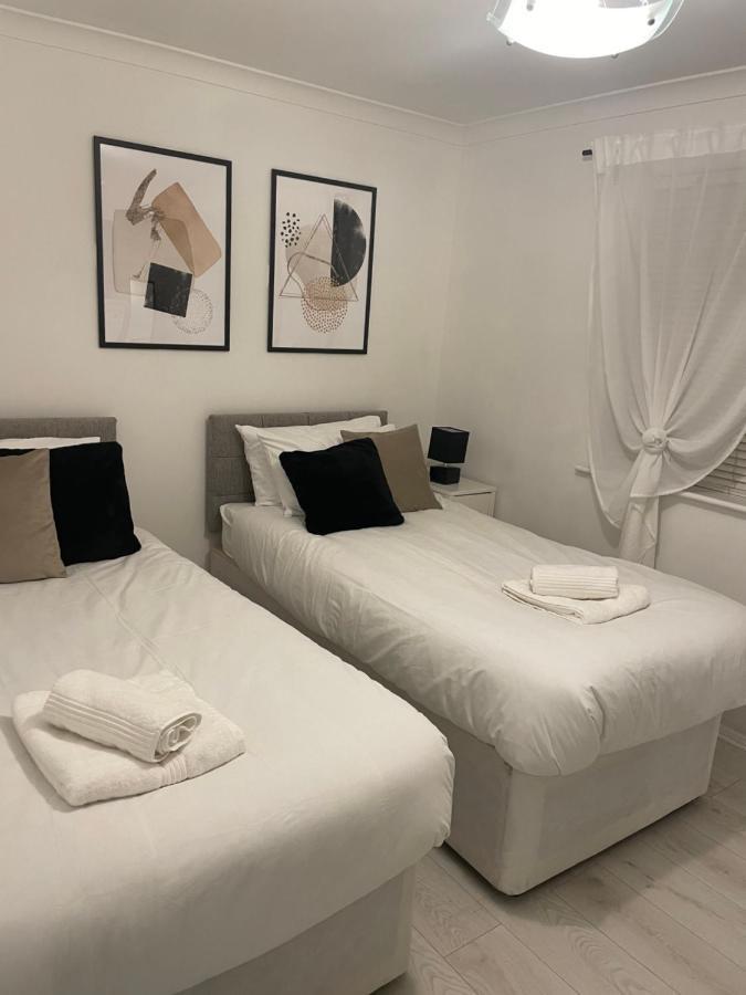 Stylish 1 Bedroom Close To Tooting Bec Station * Londres