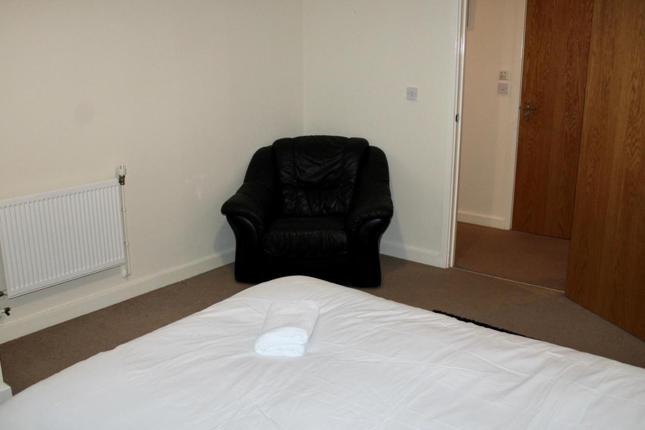 Glamorous Two Bed Flat