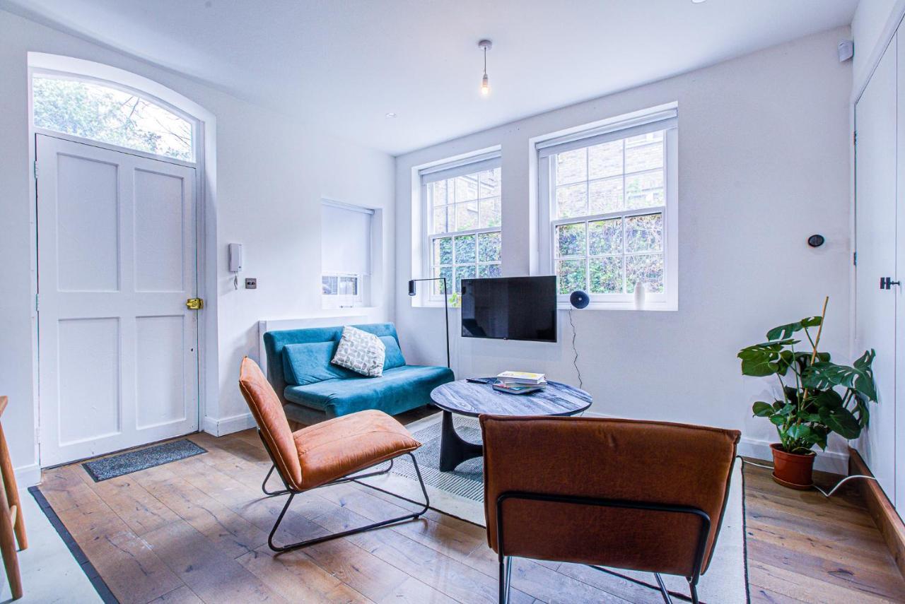 Charming 1br In A Gated Complex And A Short Walk From Queens Park Tube Apartamento Londres