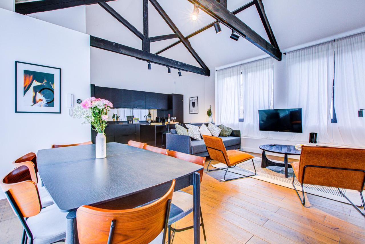 Stunning Penthouse Close To Queen's Park - Mega Fast Internet