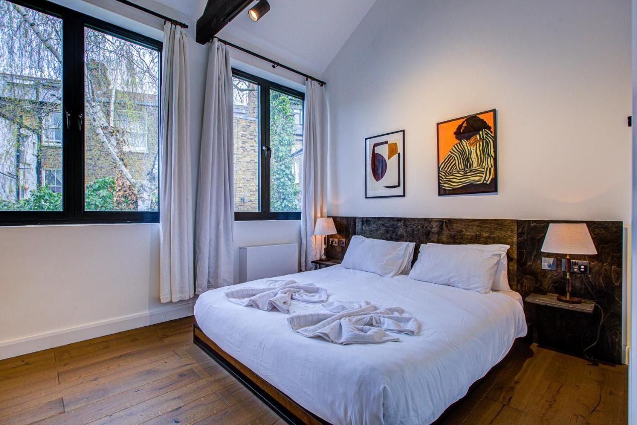 Apartment Stunning Penthouse Close To Queen's Park - Mega Fast Internet London