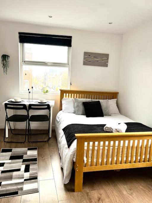 Very Flat In A Great Location * London