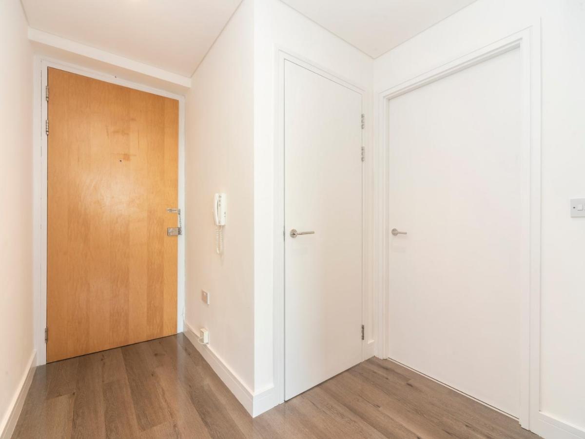 Pass The Keys Riverside Amazing Flat In Close To The O2 London