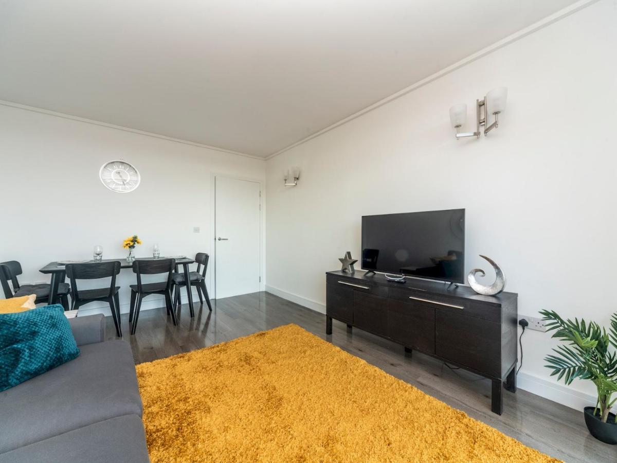 Apartment Pass The Keys Riverside Amazing Flat In Close To The O2 London