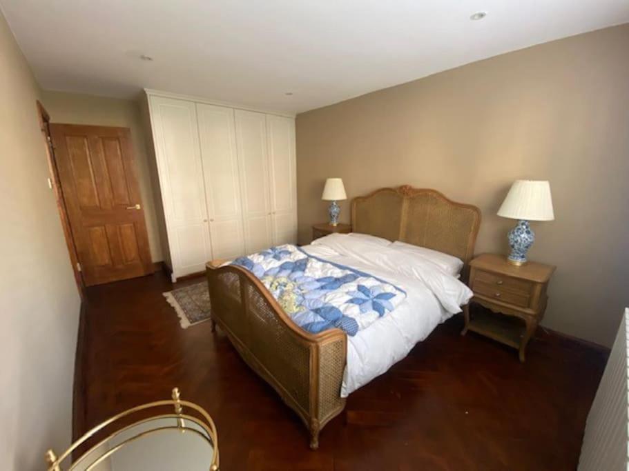 2 Double Bedroom Charming Chelsea * Londres