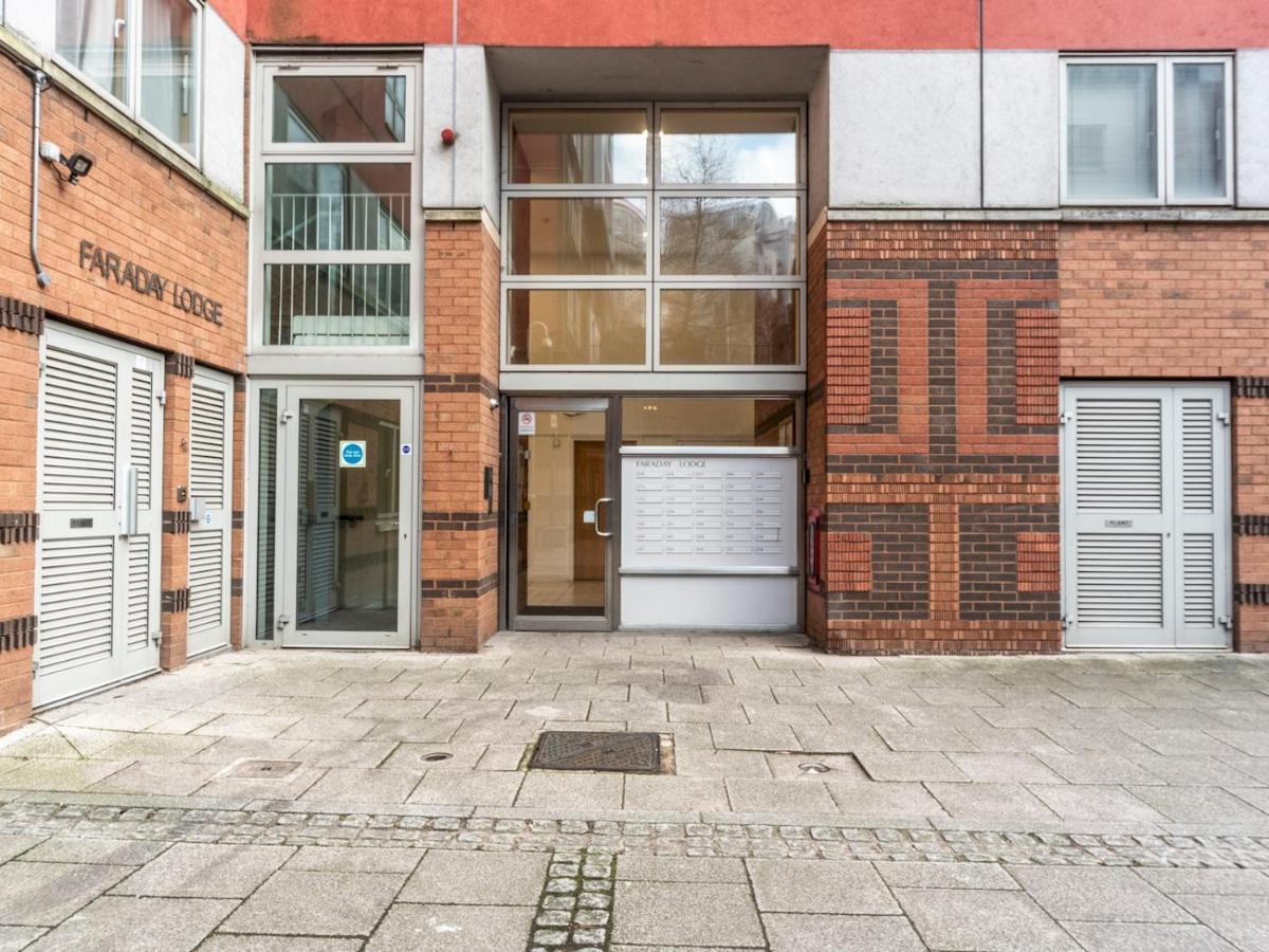 Pass The Keys Riverside Amazing Flat In Close To The O2 Apartment