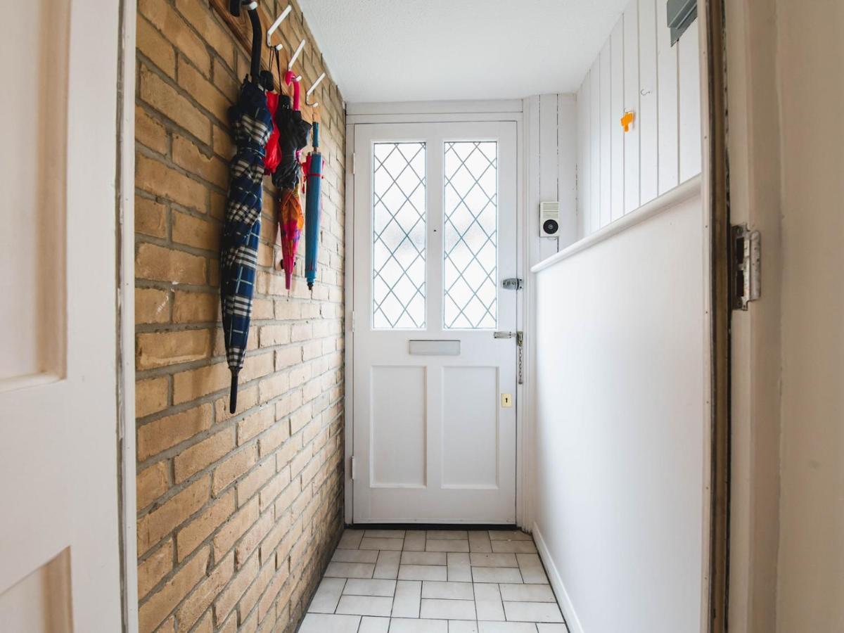 Ferienhaus Pass The Keys Cosy Se House Near Tube Line London