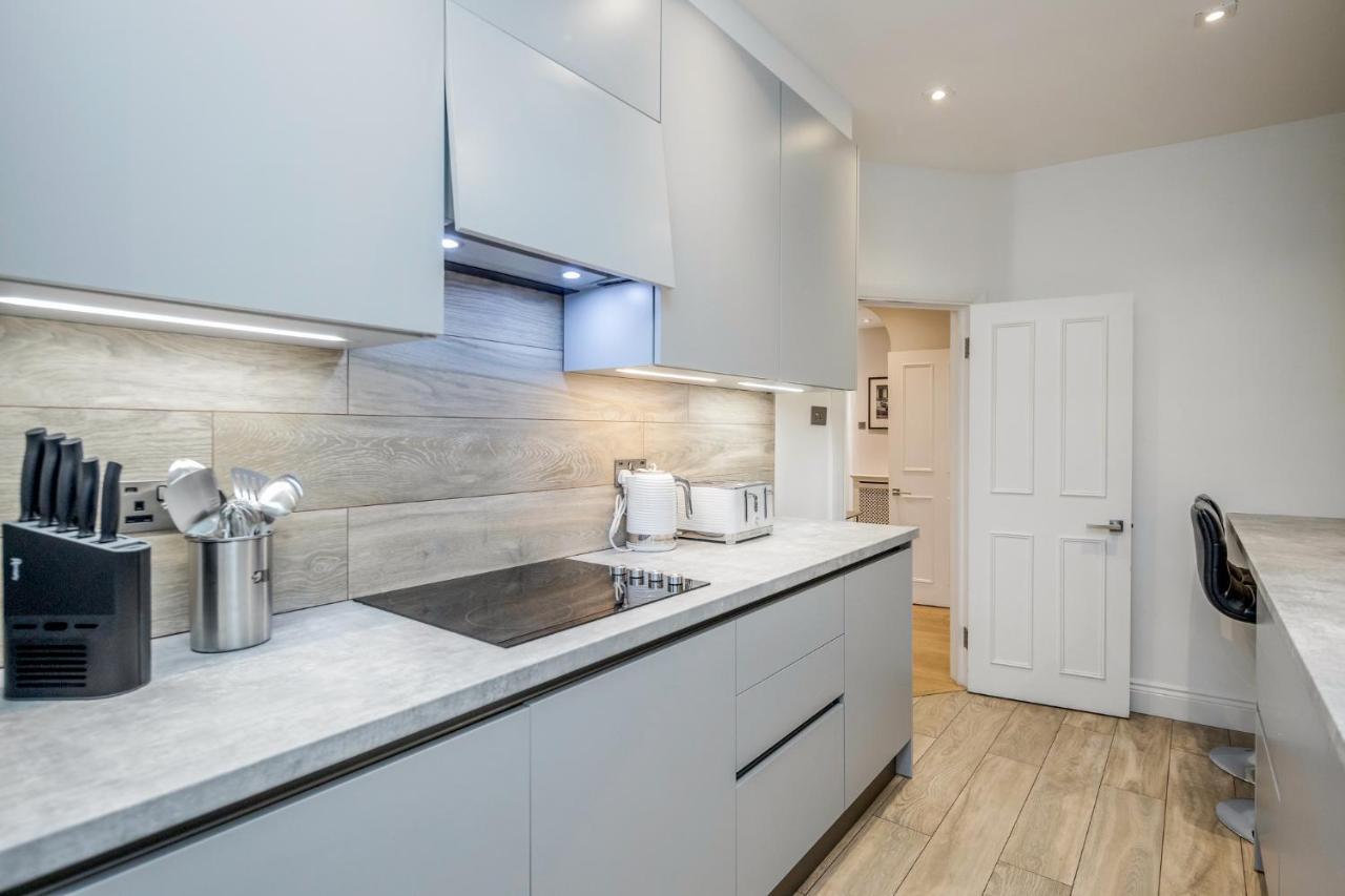 Apartment Modern Lovely 2 Bed Hyde Park With Ac London