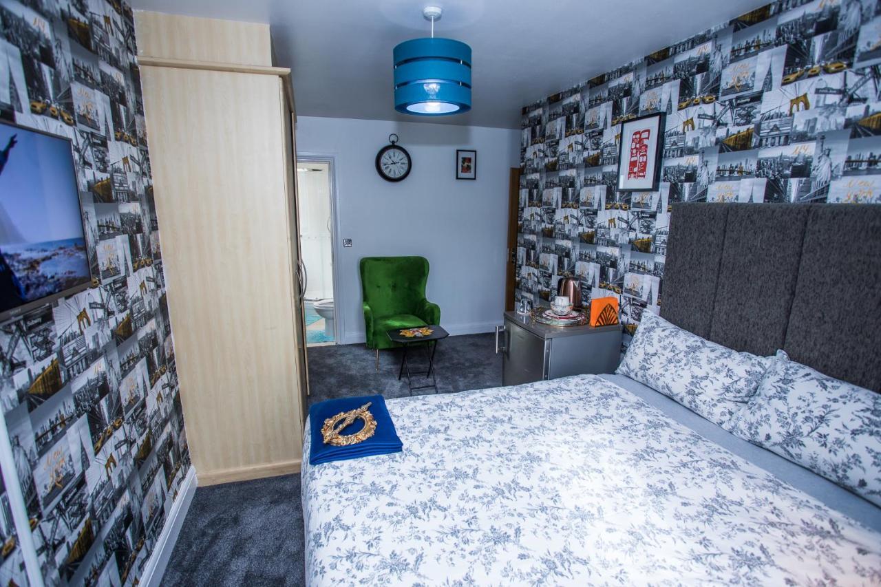 Remarkable 2-bed With Sea View Appartement *