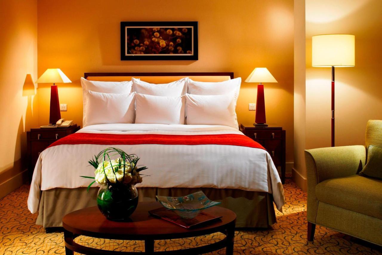 Hotel Marriott Executive London, Canary Wharf 5*
