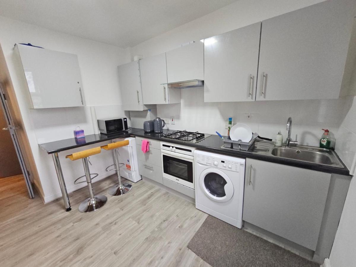 Quarto em Acomodações Particulares Apartment, Line *