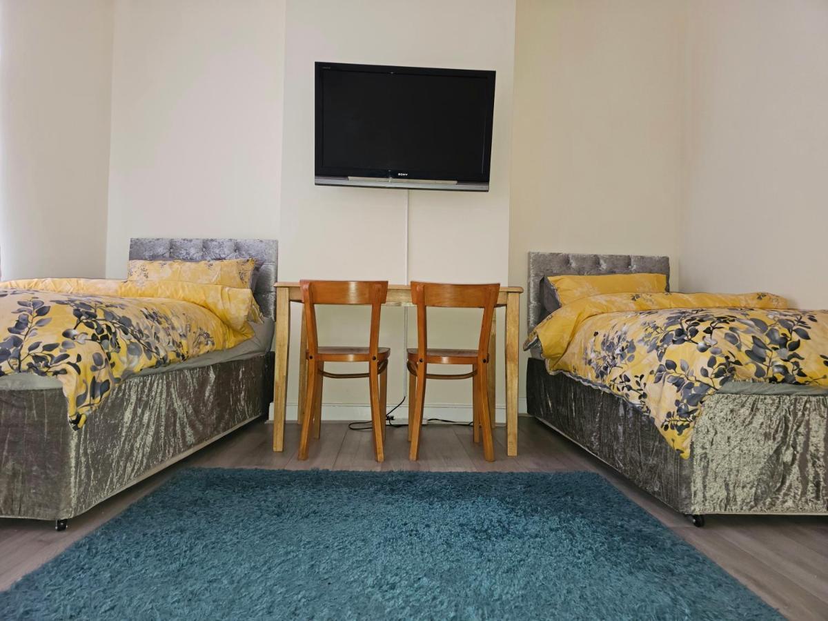 Quarto em Acomodações Particulares Apartment, Line Londres
