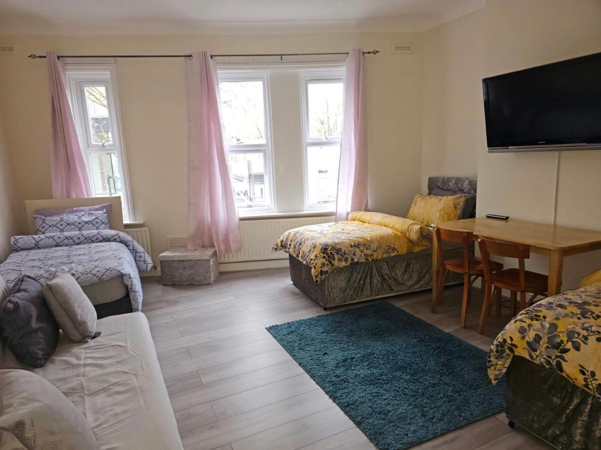Quarto em Acomodações Particulares Apartment, Line