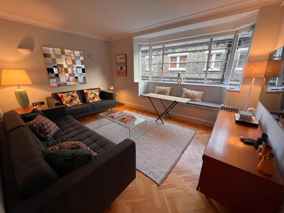 Apartamento Fitzrovia / Bloomsbury / West End - Two Bed Londres
