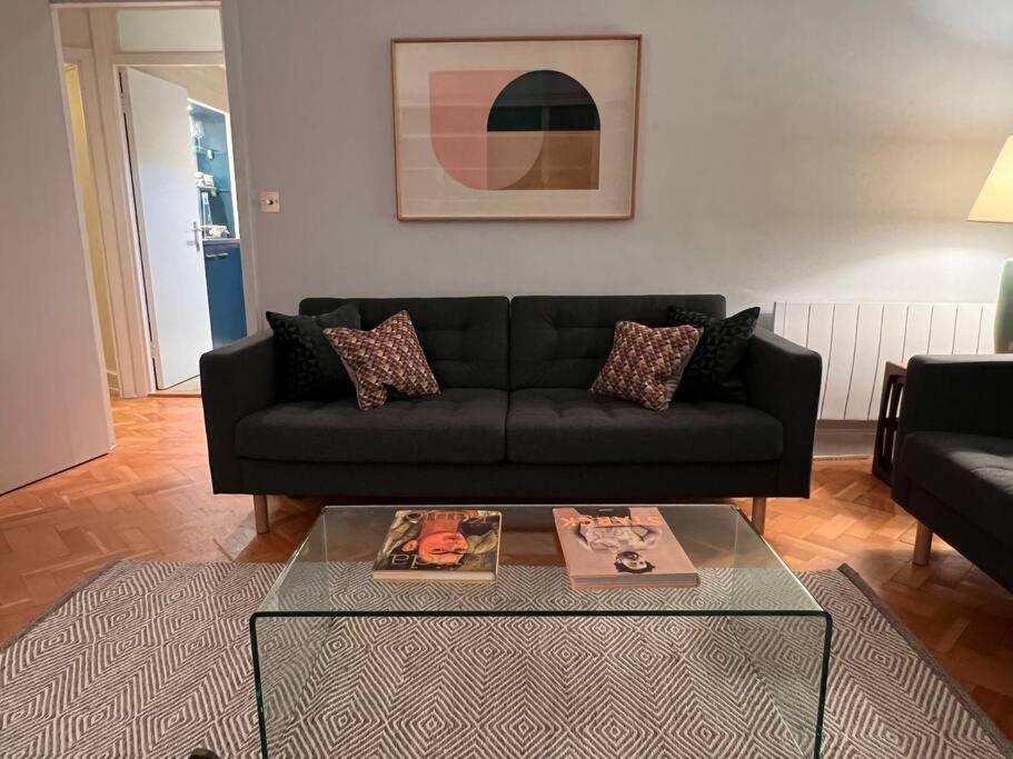Fitzrovia / Bloomsbury / West End - Two Bed