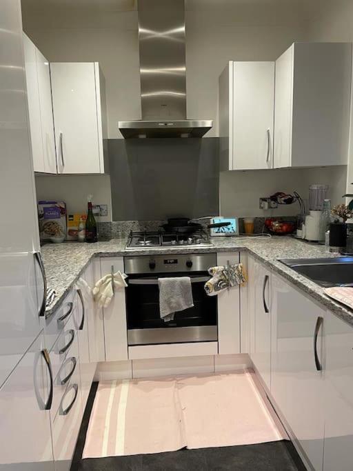 Superb 1-bedroom Flat In The Heart Of Notting Hill * London