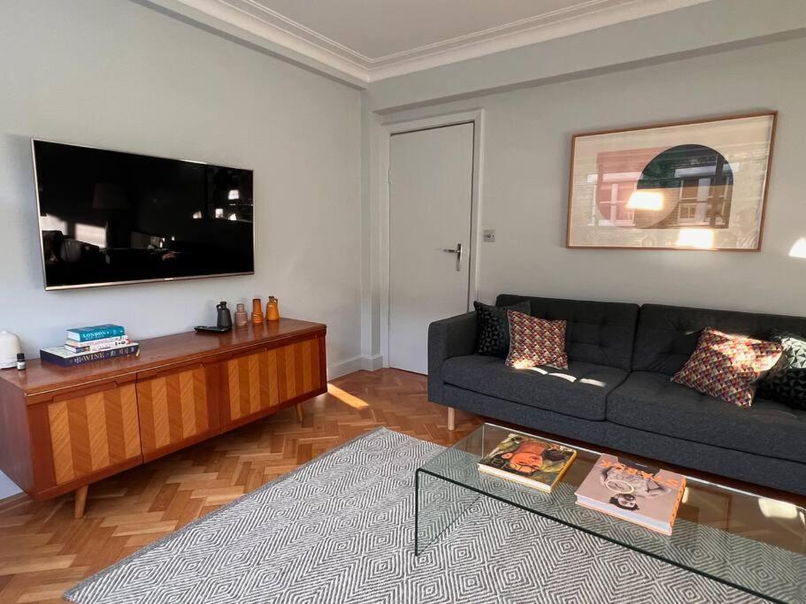 Apartamento Fitzrovia / Bloomsbury / West End - Two Bed *