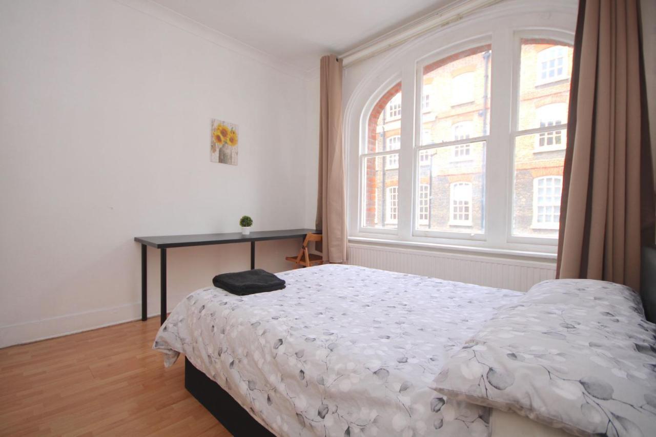 Great Flat Located In Trendy Soho